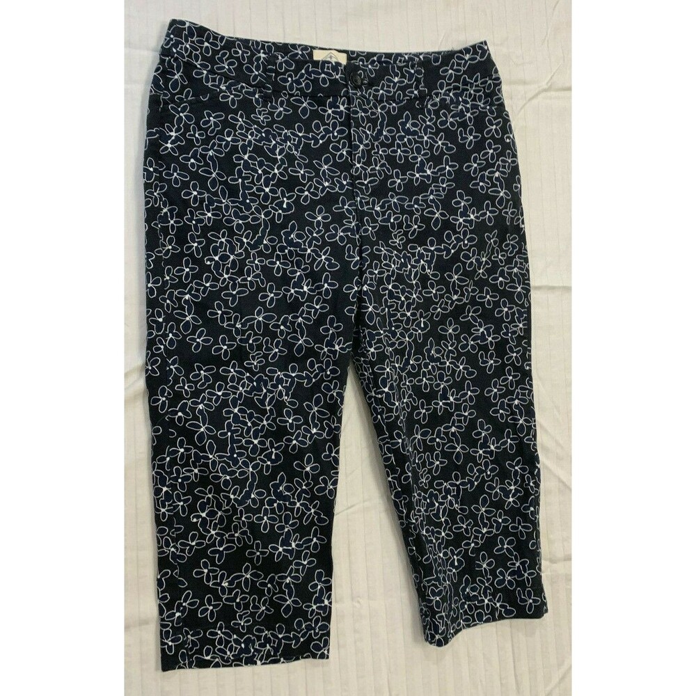 ST JOHNS BAY WOMENS CROP CAPRIS PANTS SIZE 8